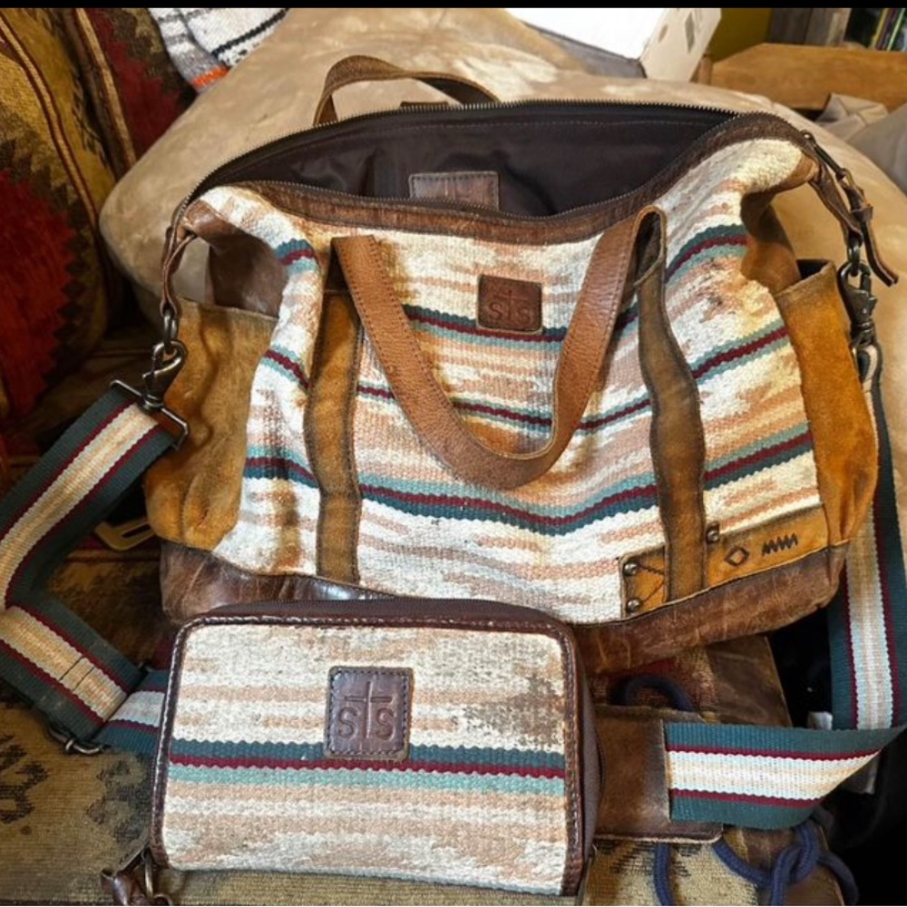 Sts ranchwear palomino serape leather diaper bag and wallet